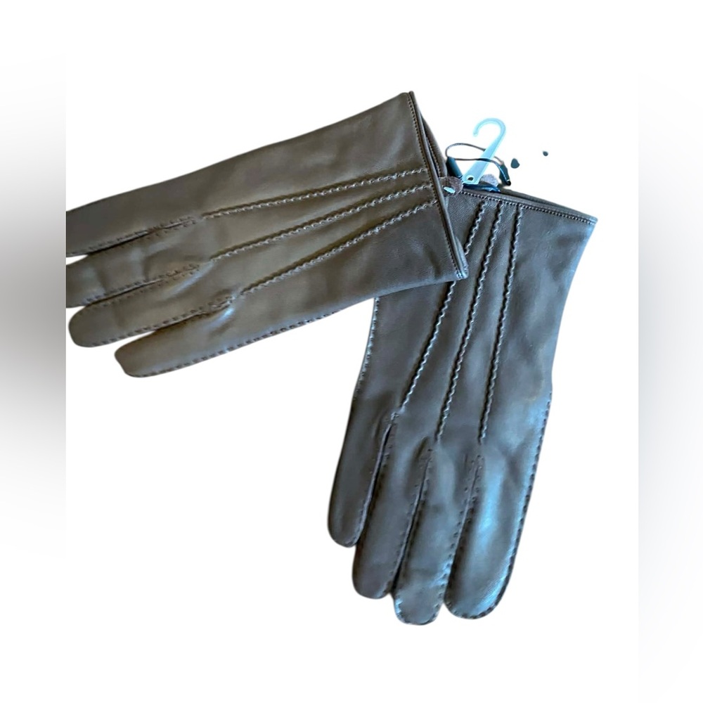 NWT The Frye Company winter gloves MAHOGANY Size L